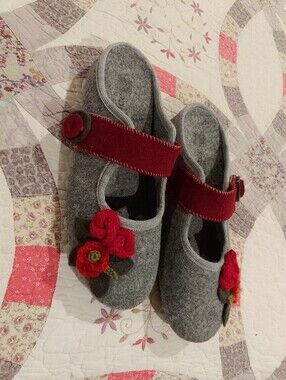 Sundance Slippers